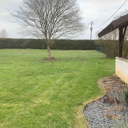 Maison De Campagne Le Baizil Luaran gambar